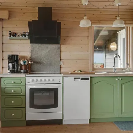 Holiday home Stunning In With Kitchen Vestervig
