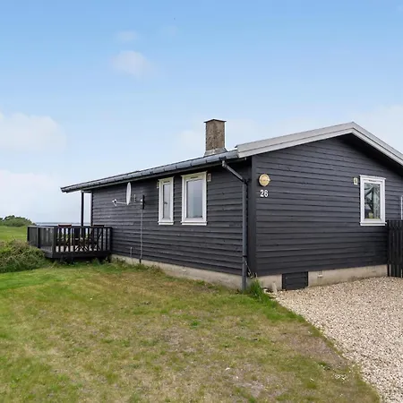 Holiday home Stunning In With Kitchen *