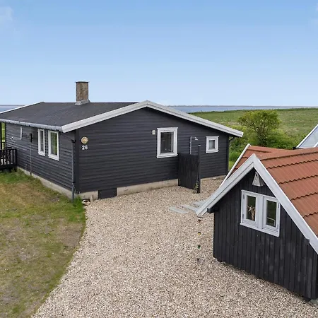 Holiday home Stunning In With Kitchen Vestervig